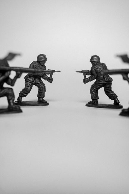 U.S.-Iran War: Strategic Goals, Ceasefire, and Outlook